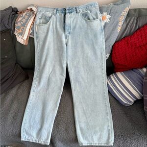 Levis silver tab loose fit jeans 35x30 light wash